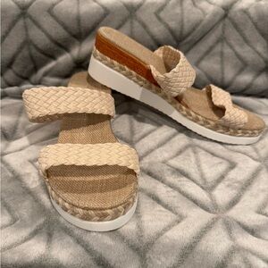 SHEIN Cream Espadrille Shoes with Wide Straps